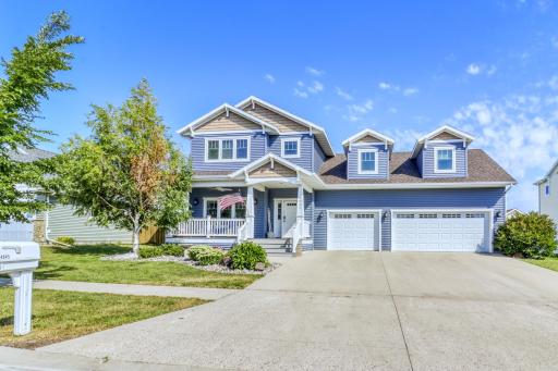 4945 38th Avenue S, Fargo, ND 58104