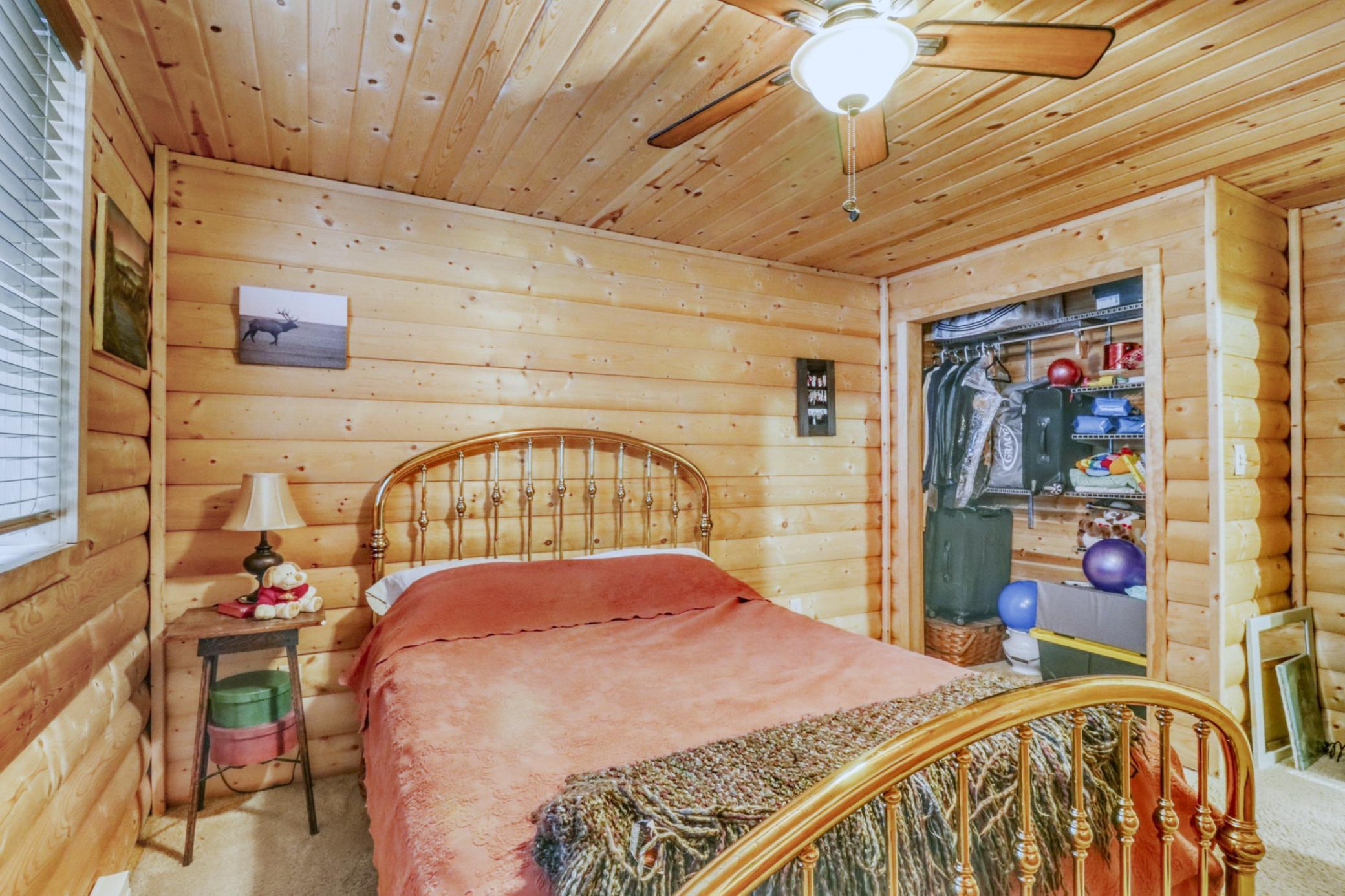 Basement Bedroom1_2.JPG
