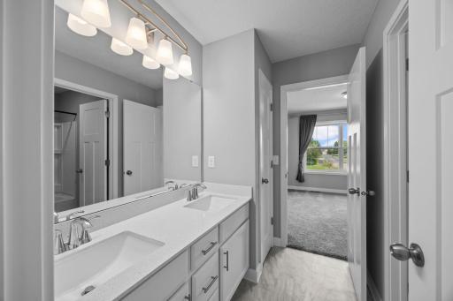 Double vanity in Jack & Jill bath