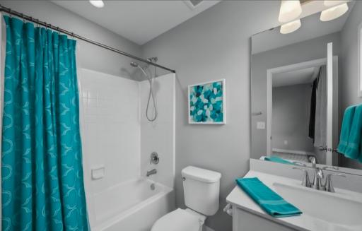 Virtual staged upper level "Junior suite" full bath