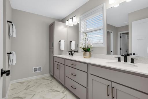 5952 Mayfair Road NE, Prior Lake, MN 55372