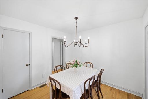 4504 Halifax Avenue N, Robbinsdale, MN 55422