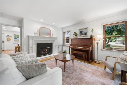 4504 Halifax Avenue N, Robbinsdale, MN 55422