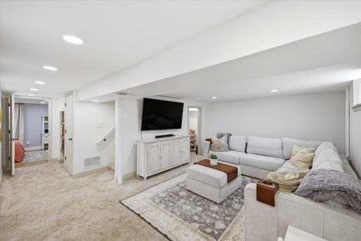 4504 Halifax Avenue N, Robbinsdale, MN 55422