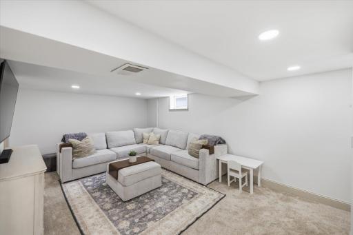 4504 Halifax Avenue N, Robbinsdale, MN 55422
