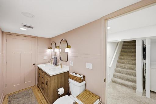 4504 Halifax Avenue N, Robbinsdale, MN 55422