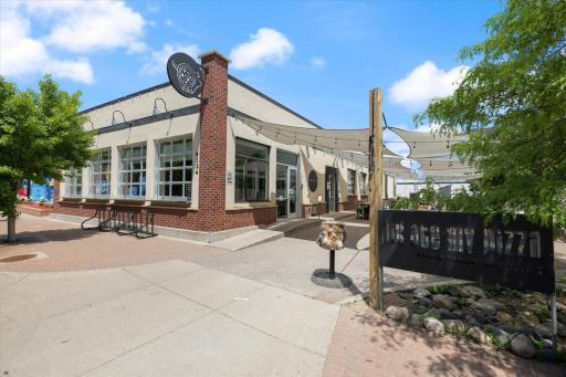 4504 Halifax Avenue N, Robbinsdale, MN 55422