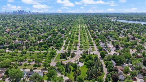 4504 Halifax Avenue N, Robbinsdale, MN 55422