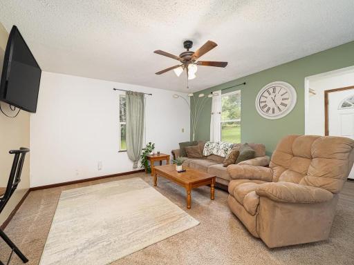 012-001-Living Room-1024x768.jpg