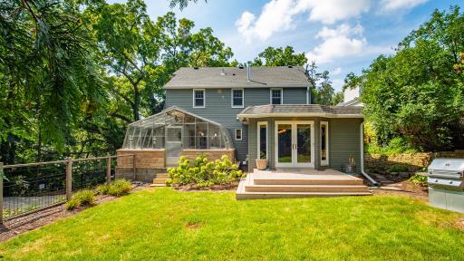 814 10th Avenue SW, Rochester, MN 55902