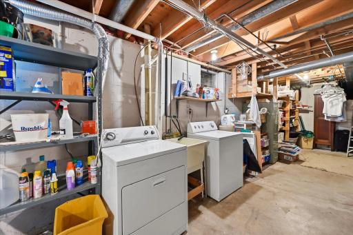 5665 Star Circle, Shorewood, MN 55331