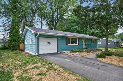 This home just got a brand new Class 3 Impact Resistant roof last month! You can just move right in with no worries.