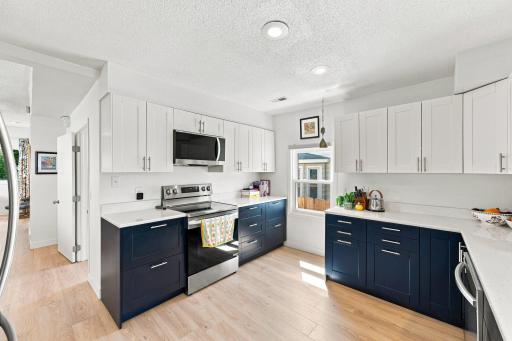 397 Thomas Avenue, Saint Paul, MN 55103