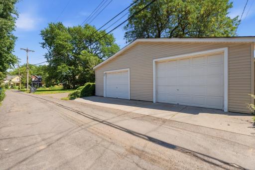 397 Thomas Avenue, Saint Paul, MN 55103