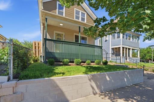 397 Thomas Avenue, Saint Paul, MN 55103