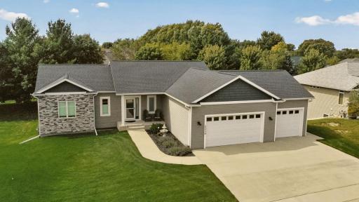 2238 Glady Lane NE, Rochester, MN 55906