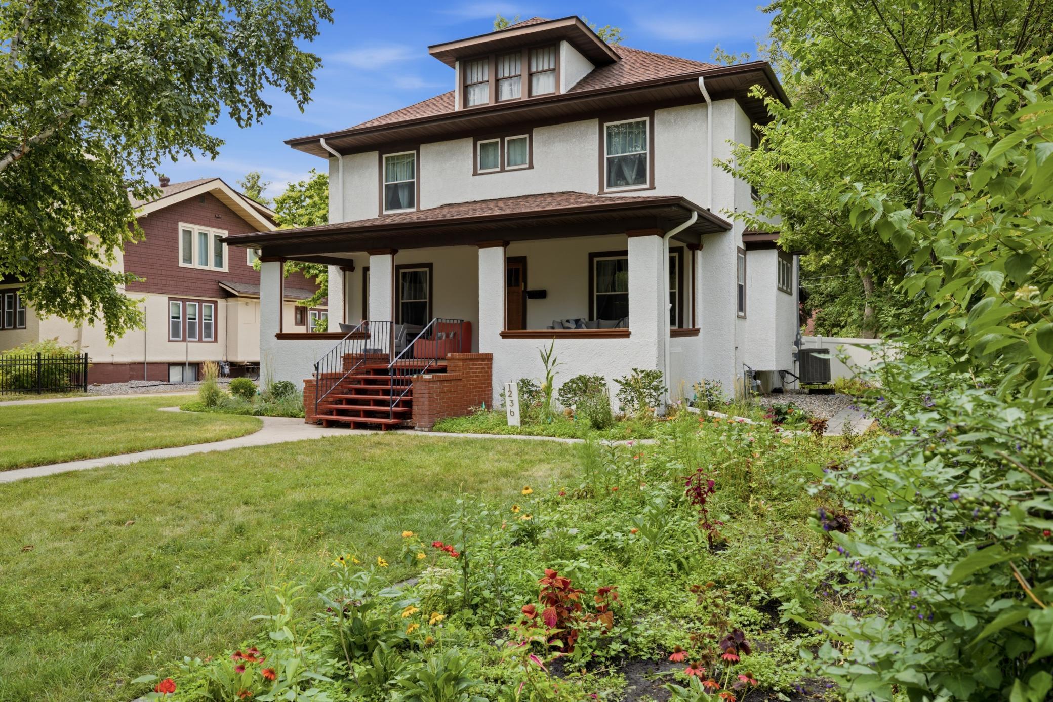 1236 Broadway Drive N Fargo - Built in 1917_L9A0767_66db858b 00004 00045.jpg