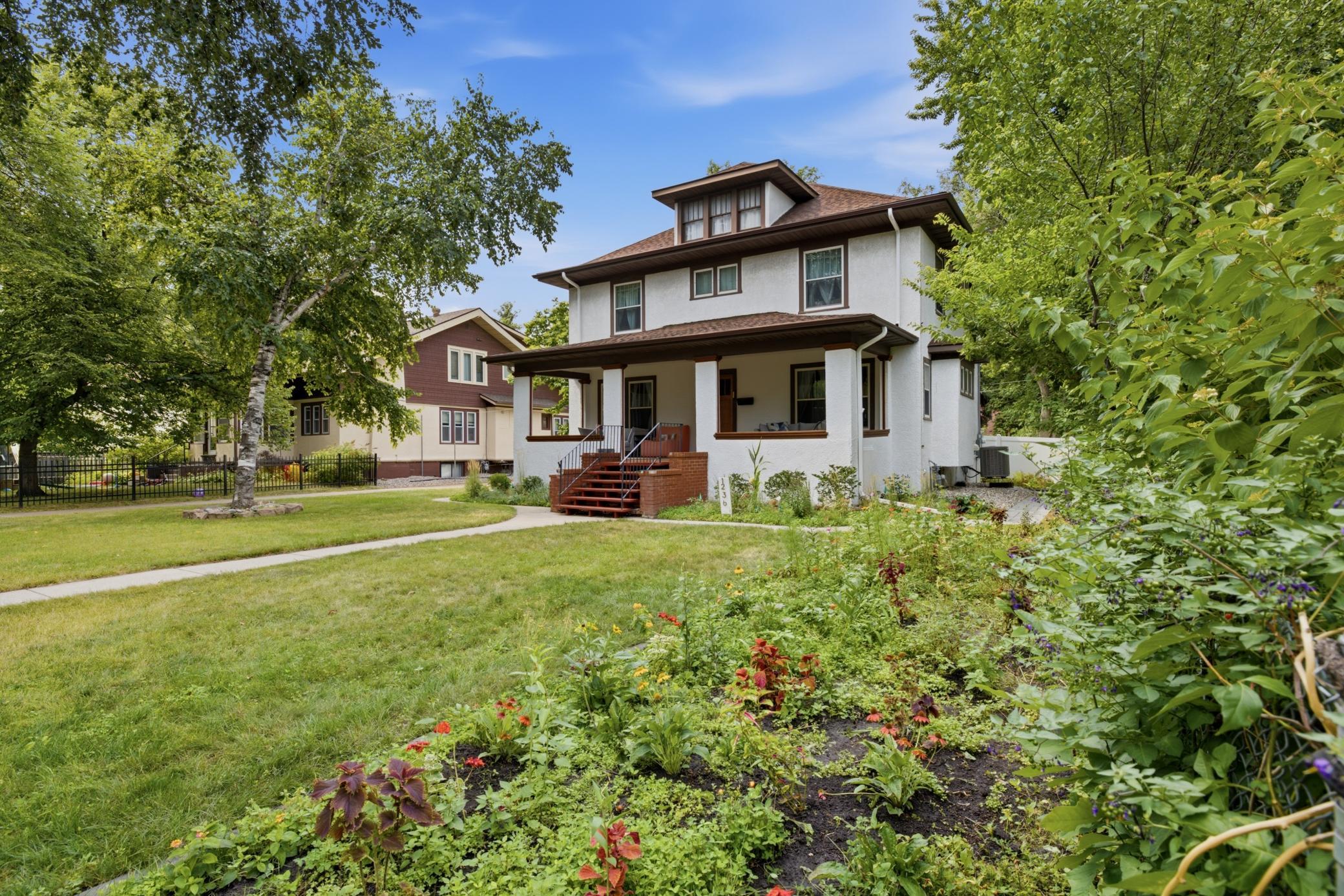 1236 Broadway Drive N Fargo - Built in 1917_L9A0757_bbeb94a3 00002 00043.jpg
