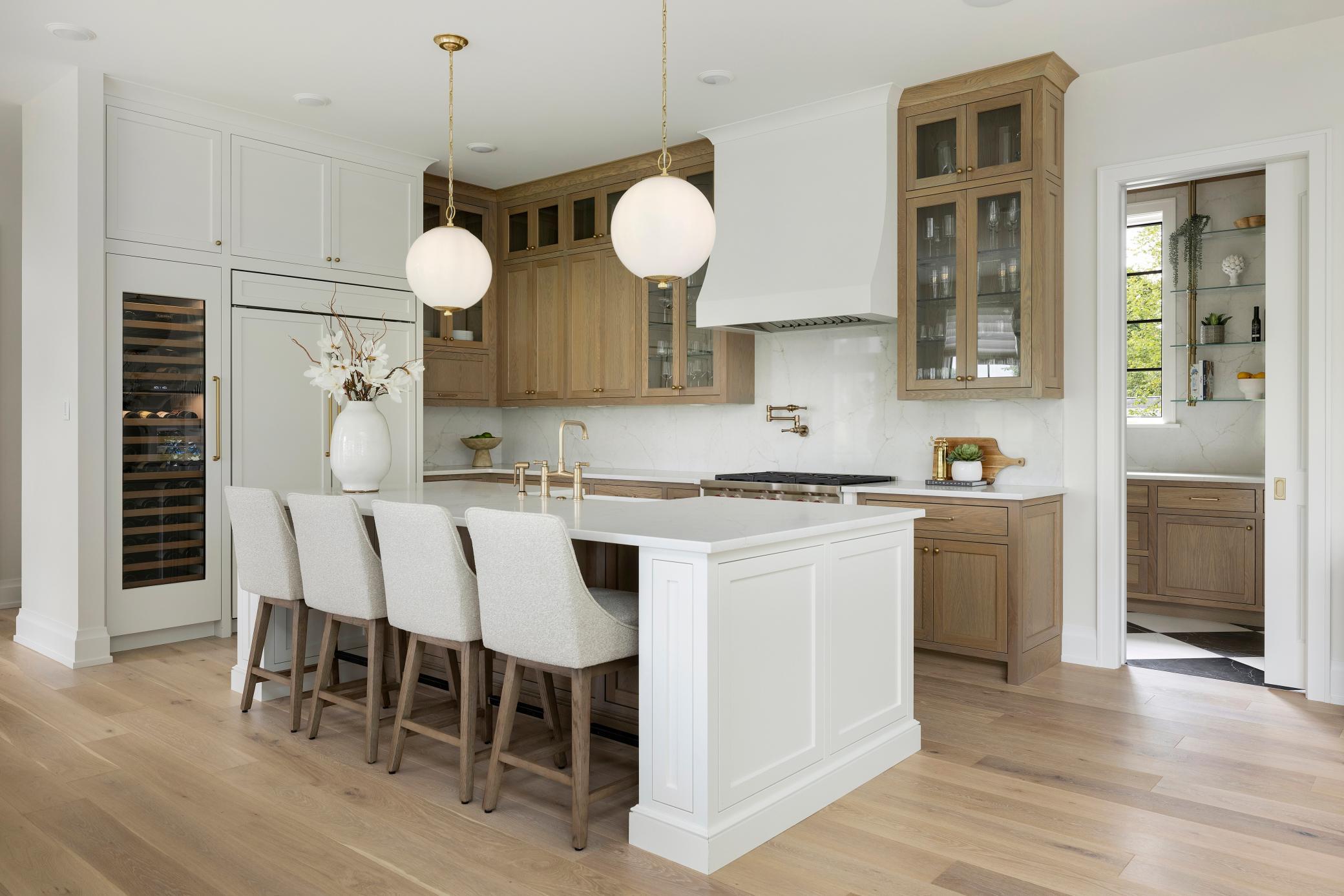 5. Kitchen.jpeg