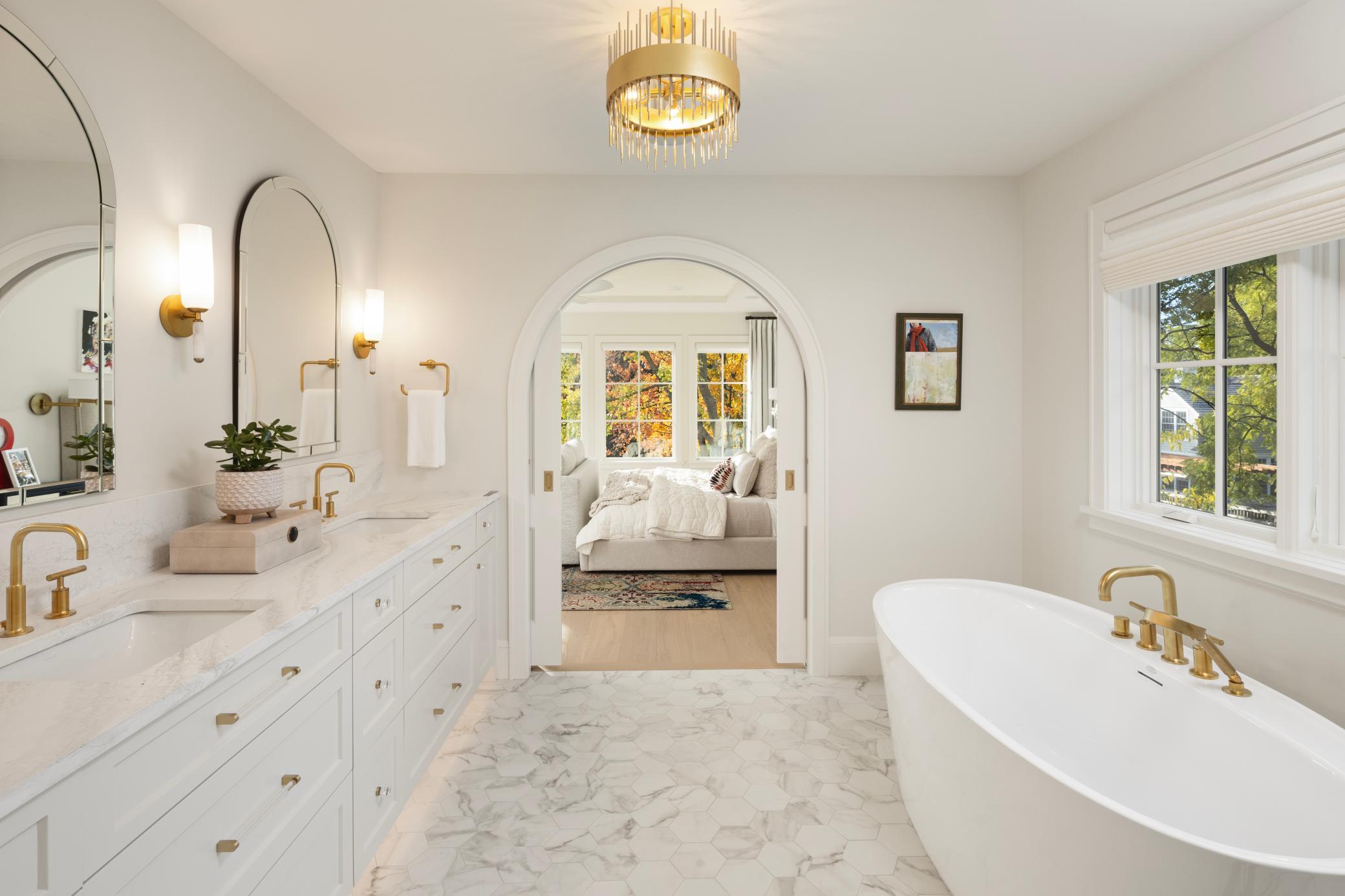 14. Primary Bath.jpg