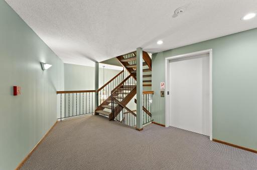 10540 43rd Avenue N, 203, Plymouth, MN 55442