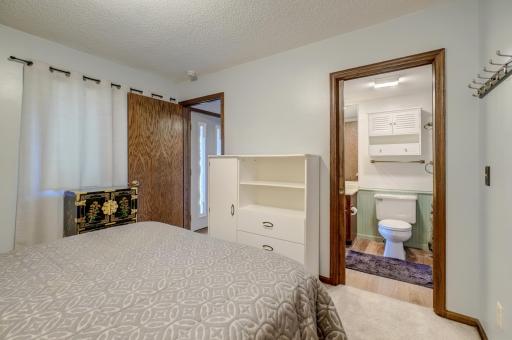 723 Glenna Dr-20.jpg