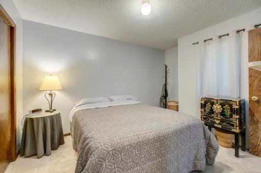 723 Glenna Dr-19.jpg