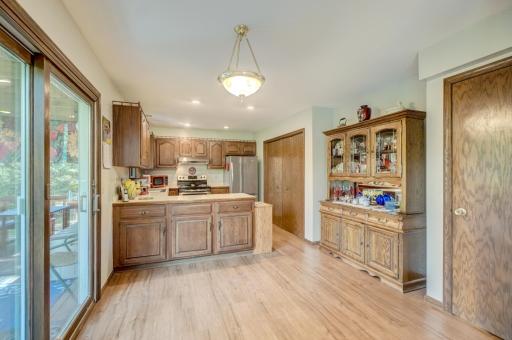 723 Glenna Dr-30.jpg