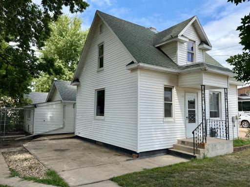 838 7th Street, Westbrook, MN 56183