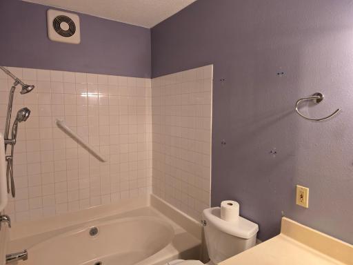 1727 27th Avenue S, Fargo, ND 58103