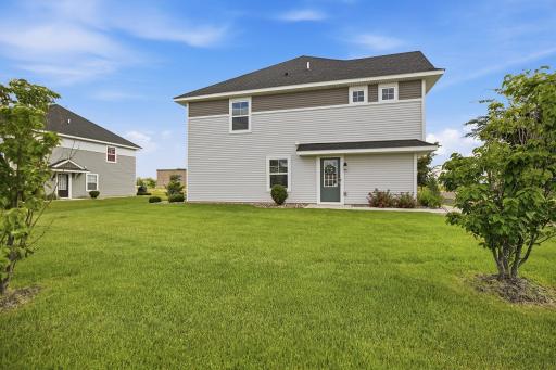 Large side yard—a great bonus you don’t always find with townhome living