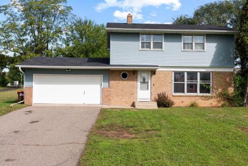 395 Kingston Avenue, Maplewood, MN 55117