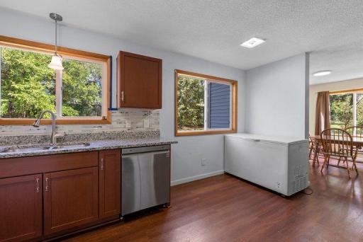 395 Kingston Avenue, Maplewood, MN 55117