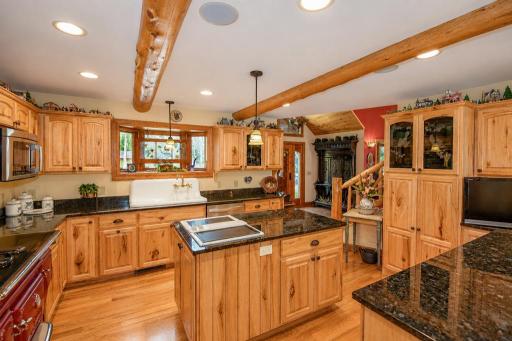 6245 Sugarbush Trail, Brainerd, MN 56401