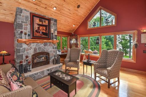 6245 Sugarbush Trail, Brainerd, MN 56401