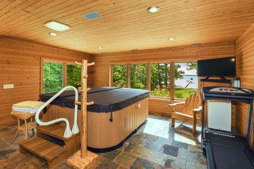 6245 Sugarbush Trail, Brainerd, MN 56401