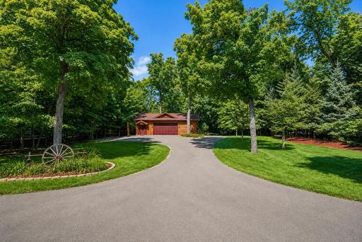 6245 Sugarbush Trail, Brainerd, MN 56401