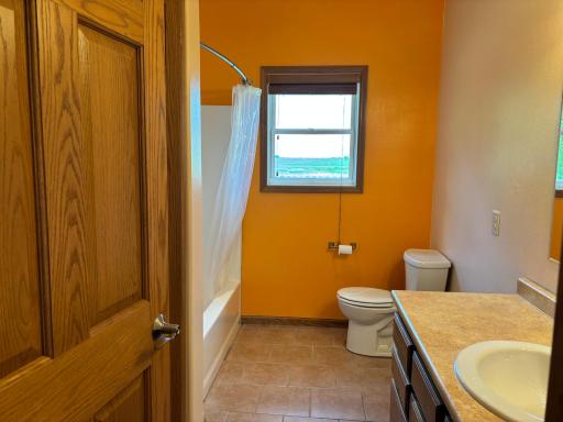 22768 28th Avenue N, Hawley, MN 56549
