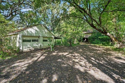 1101 Goose Lake Road, Saint Paul, MN 55110