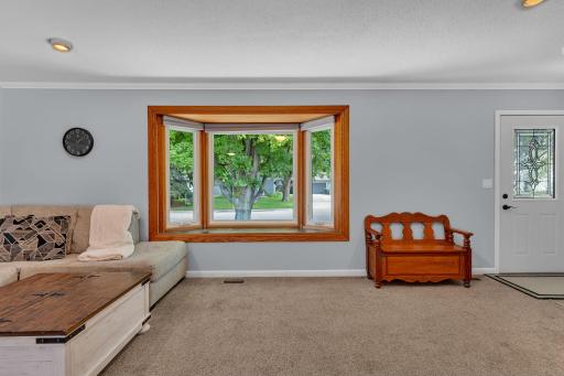 1217 27th Street NW, Willmar, MN 56201