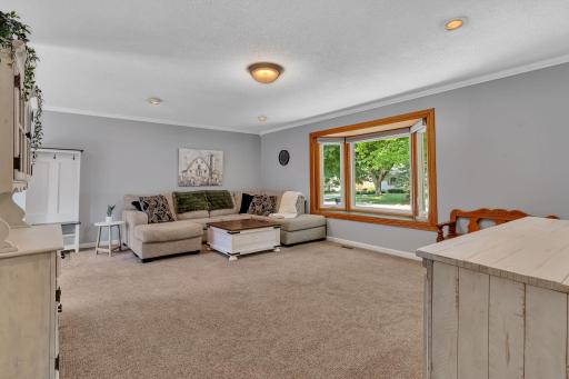 1217 27th Street NW, Willmar, MN 56201