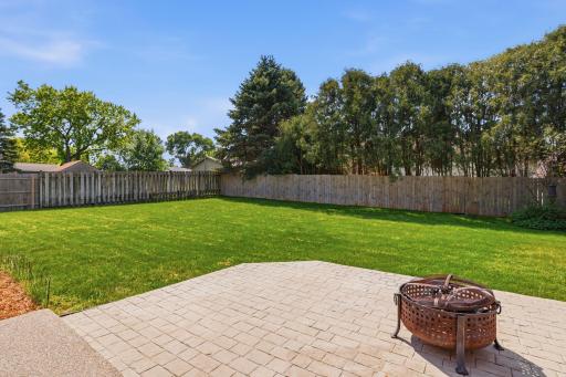 1217 27th Street NW, Willmar, MN 56201