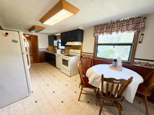 102 Milbrath Street, Okabena, MN 56161