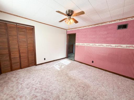 102 Milbrath Street, Okabena, MN 56161
