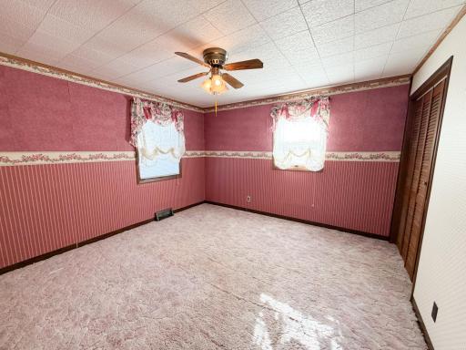 102 Milbrath Street, Okabena, MN 56161