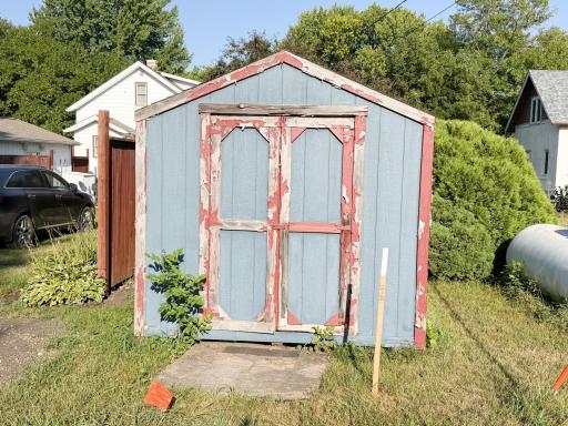 102 Milbrath Street, Okabena, MN 56161