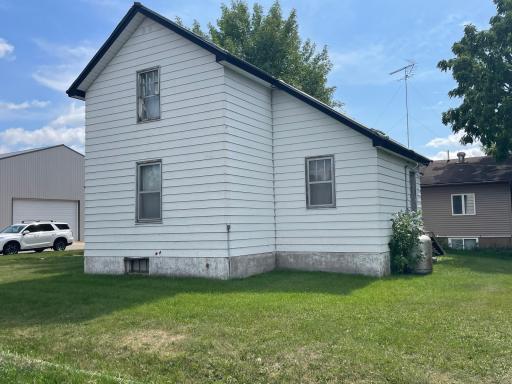 200 Larson Avenue, Ashby, MN 56309