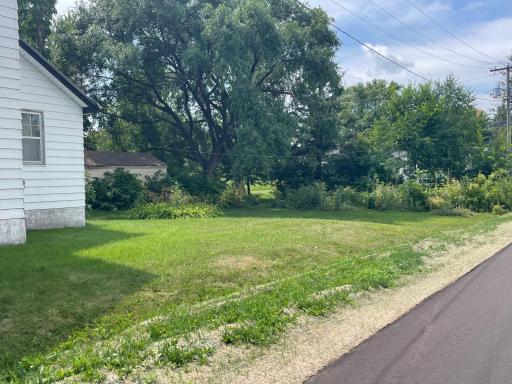 200 Larson Avenue, Ashby, MN 56309