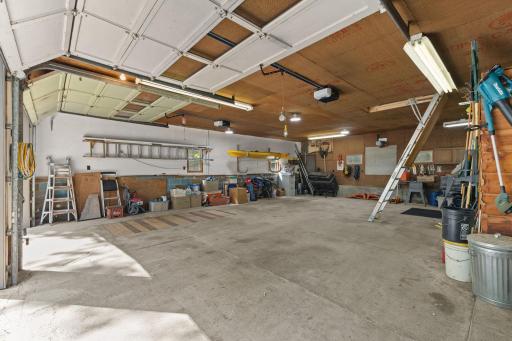 16405 328th Avenue, Isle, MN 56342