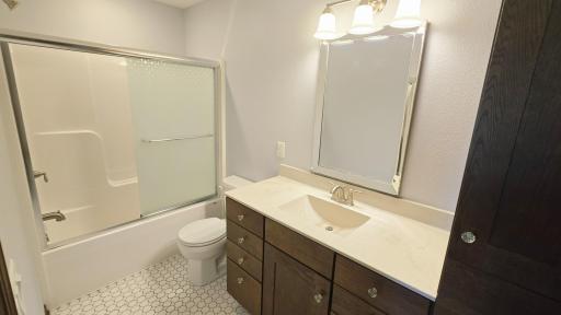 416 Torrey Pines Drive, Mankato, MN 56001